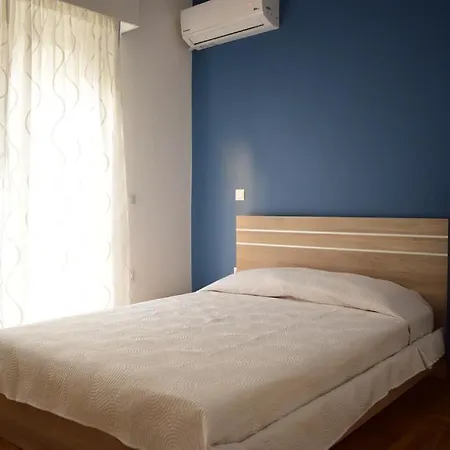 Apartmán Beautiful Renovated Flat In *