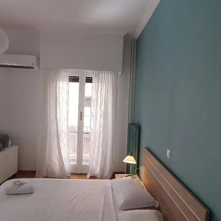 Beautiful Renovated Flat In *